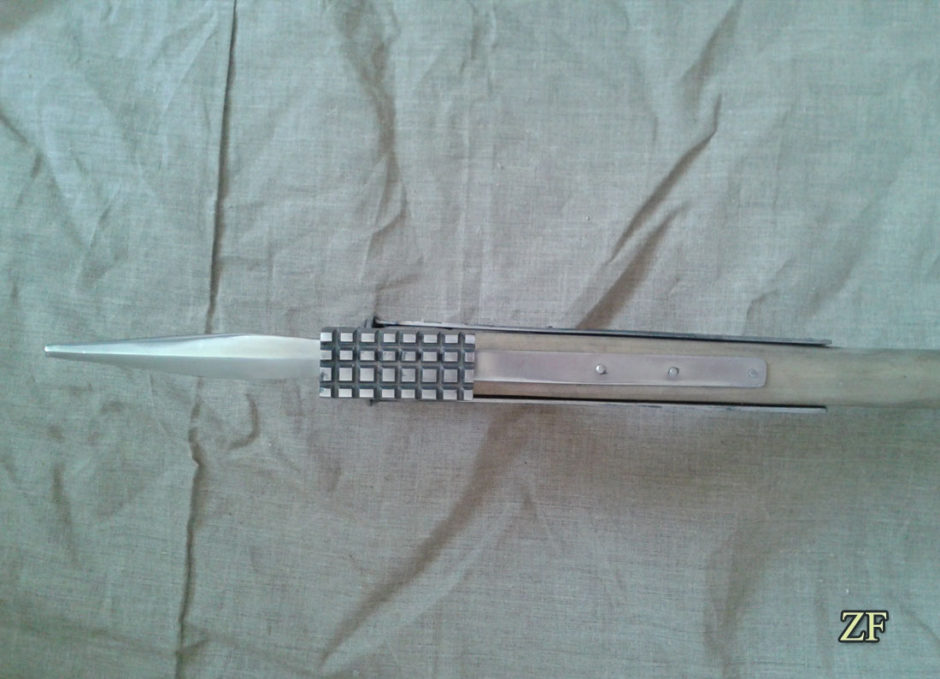 Полекс - ударная, молотковая часть боевого двуручного топора